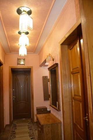 Гостевой дом Knaus Apartments Черновцы Полулюкс-13