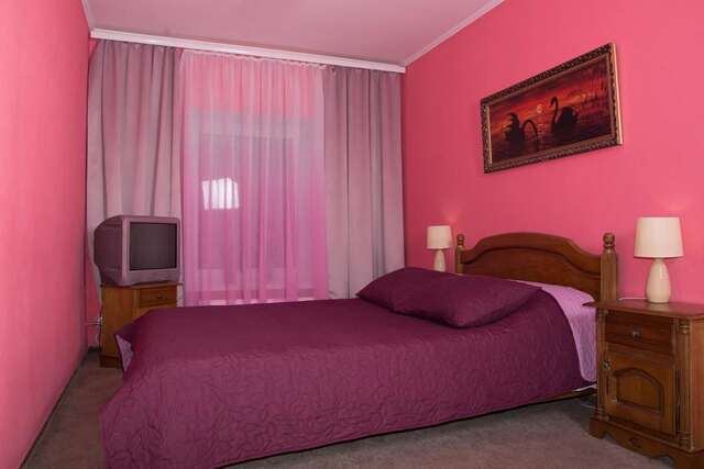 Гостевой дом Knaus Apartments Черновцы-3